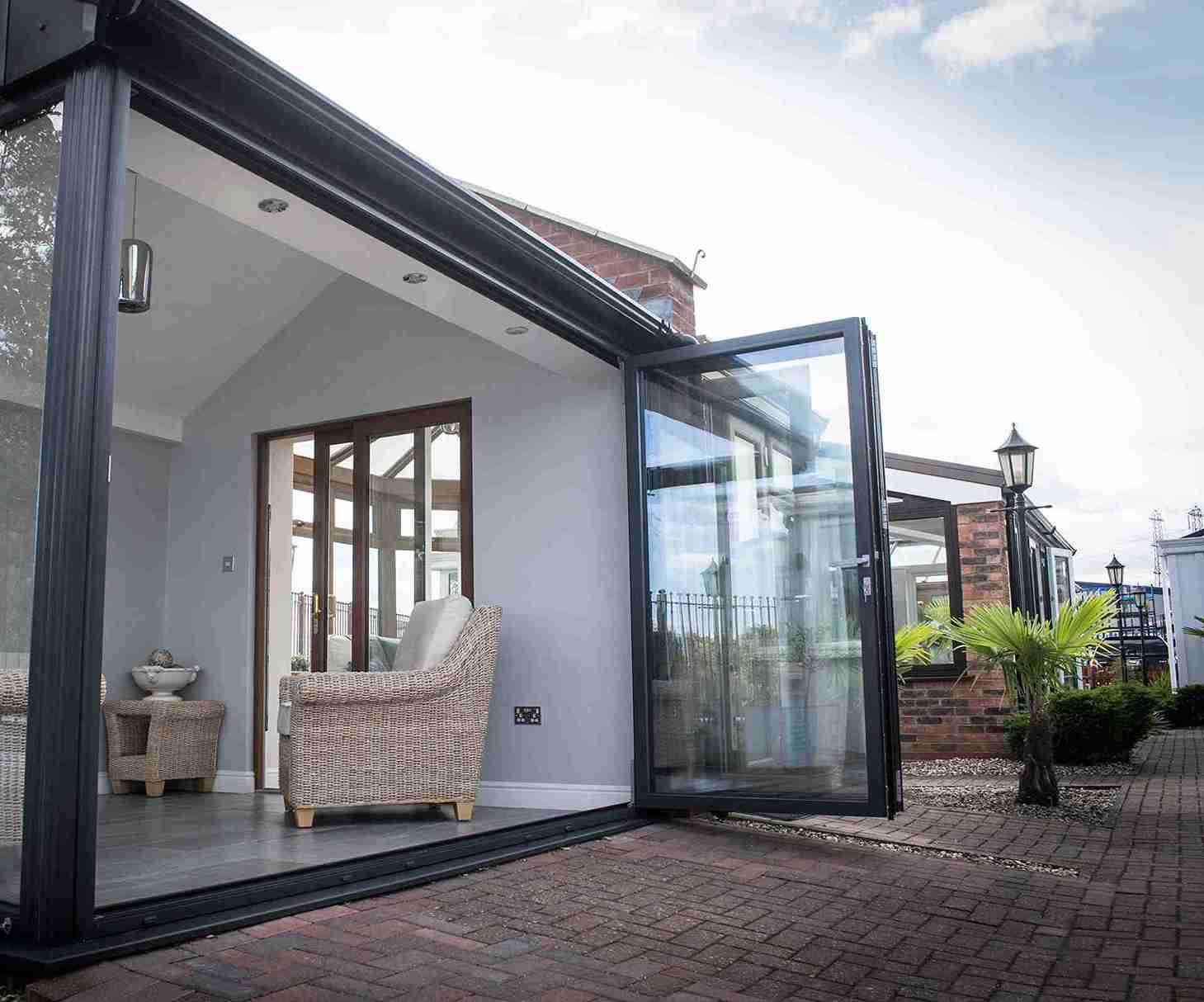 aluminium bifold doors kidderminster cost