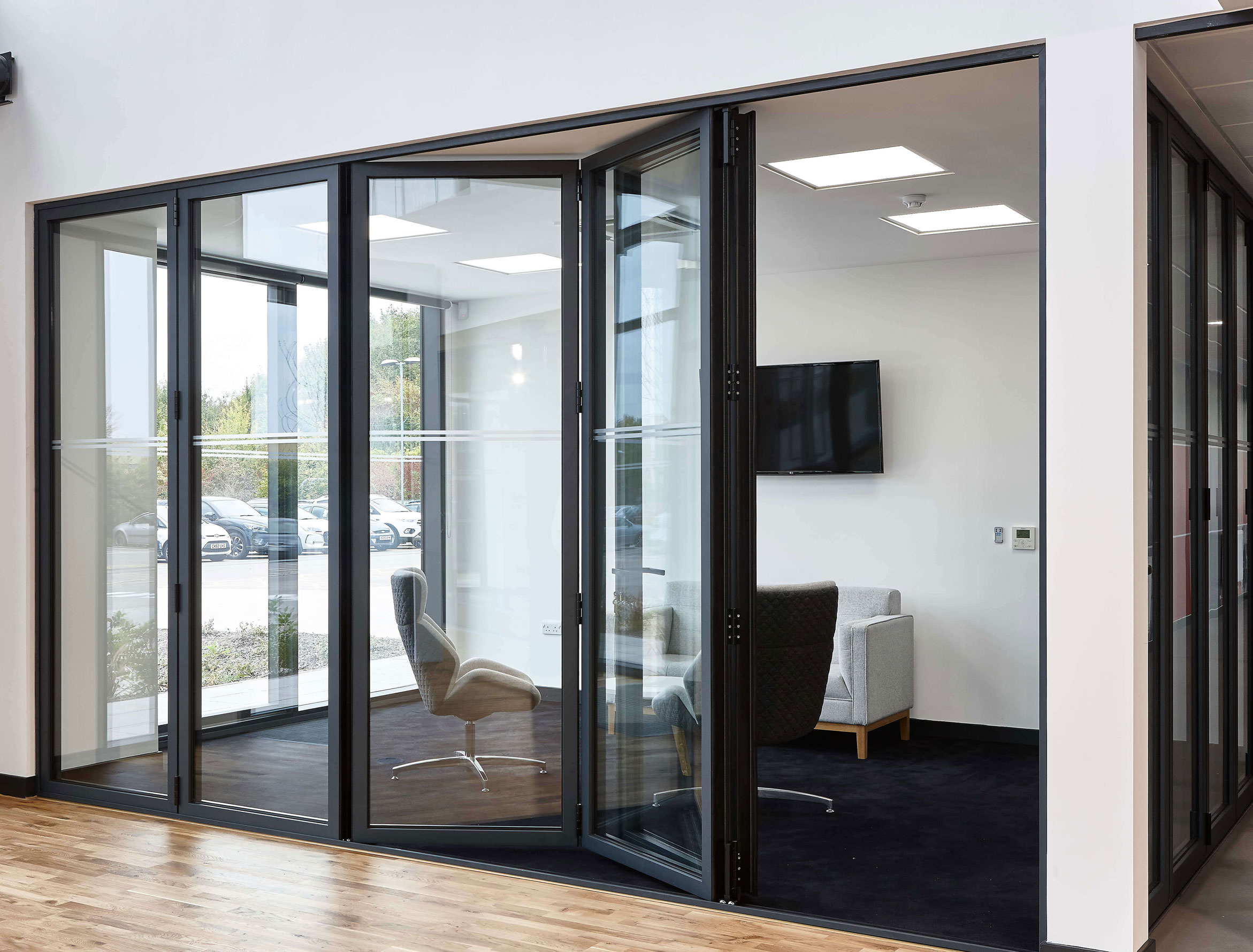 aluminium bifold doors kidderminster Quote